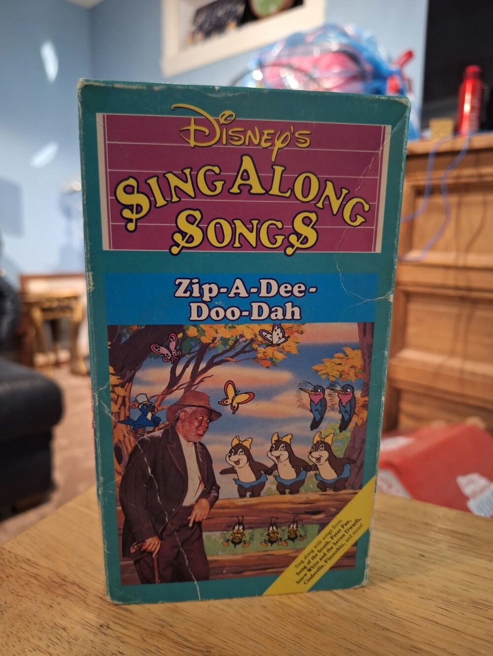 Disney's Sing-Along Songs: Zip-A-Dee-Doo-Dah (Volume Two)